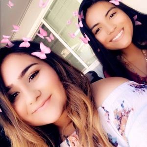 Meet your Posher, Malia